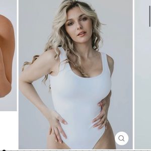 Brami bodysuit with built in pads NWT